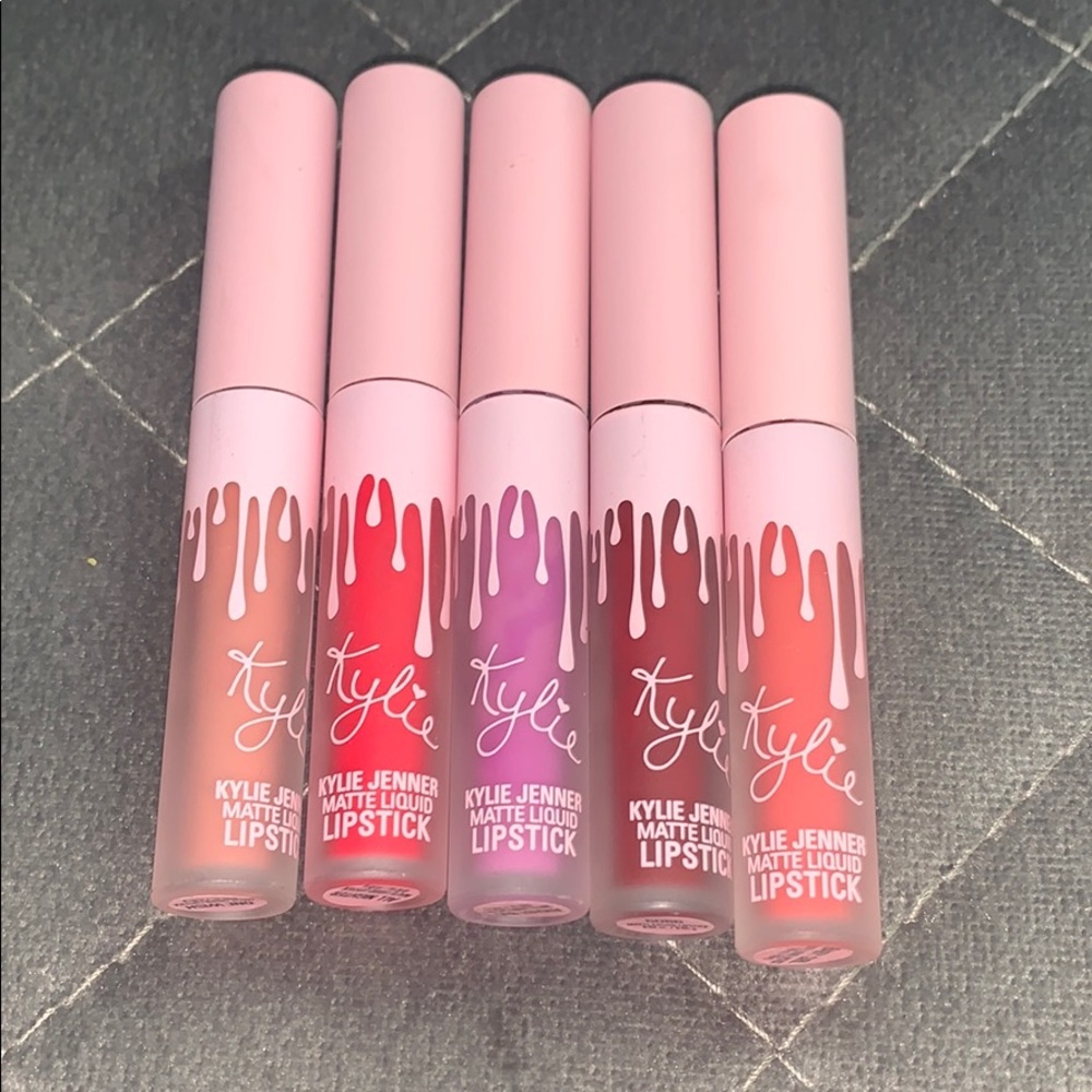 LIMITED EDITION KYLIE MINI LIPGLOSS